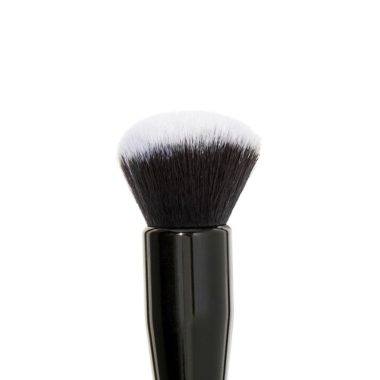 E.L.F - Ultimate Blending Brush - Image 5