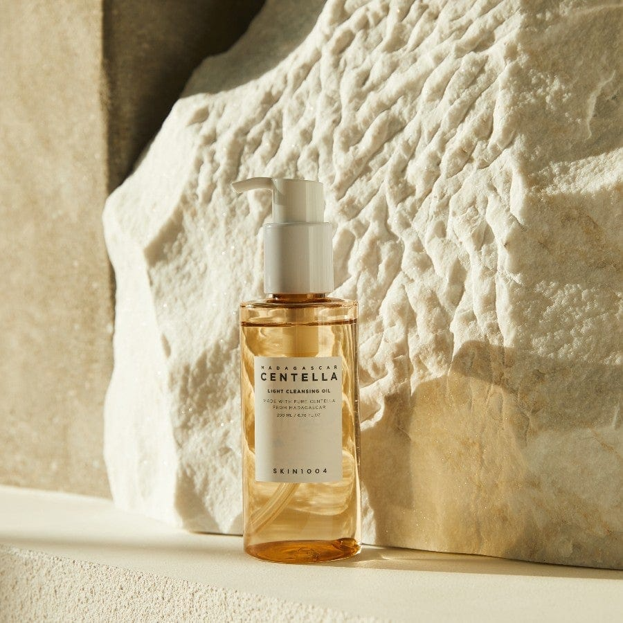 SKIN 1004 - Centella Light Cleansing Oil - Image 2